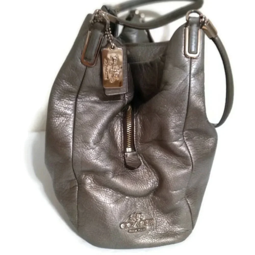 Vintage Coach Leather Handbag - Picture 2 of 12